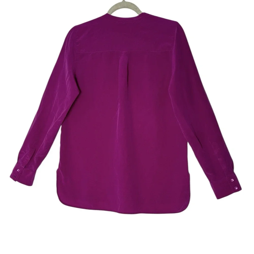 VINCE Top Women's Size 10 100% Silk Hot Pink Long Sleeve V-Neck Button Up Career - Picture 2 of 8